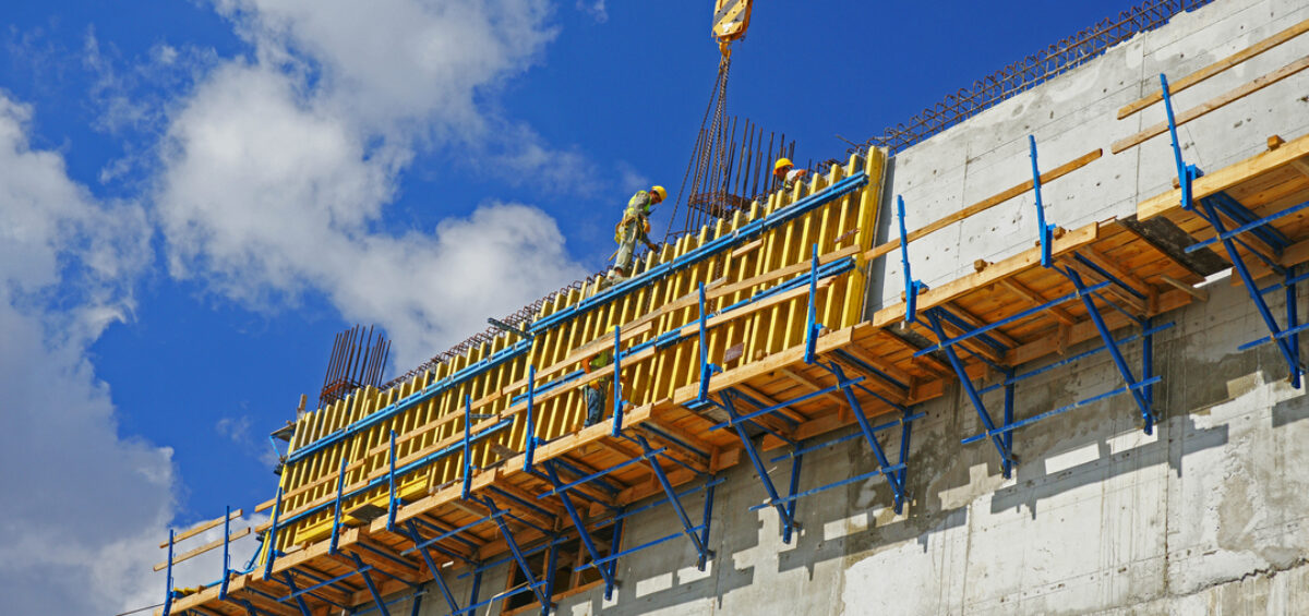 Scaffolding Grande Prairie - Worker